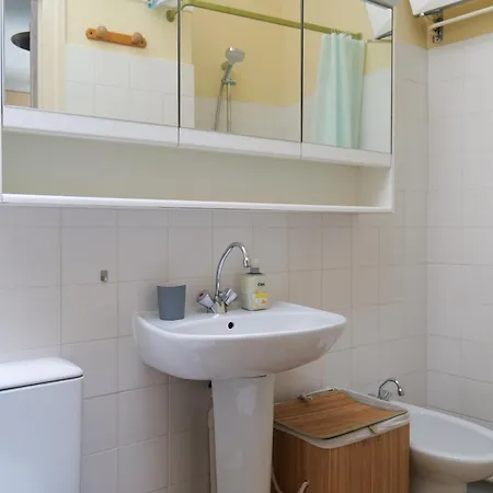 Coeur De Entre Port Et 6 Personnes *