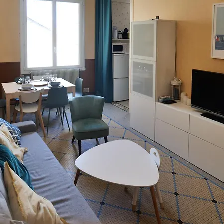 Coeur De Entre Port Et 6 Personnes * لي سابلِ دولونْ